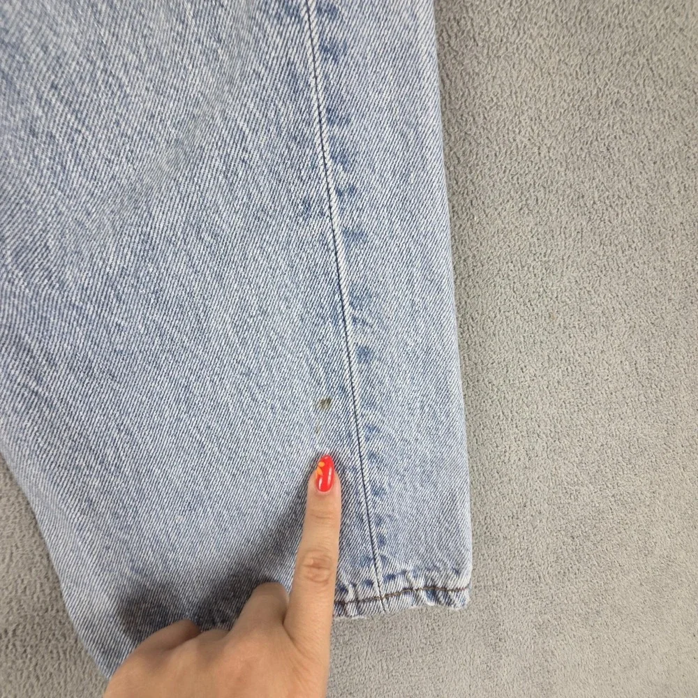 Vintage Levis 501 Jeans Mens Blue Light Wash Button Fly Made In USA Fits 27x30